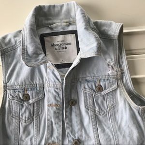 Women’s Abercrombie & Fitch NY Denim Vest Small
